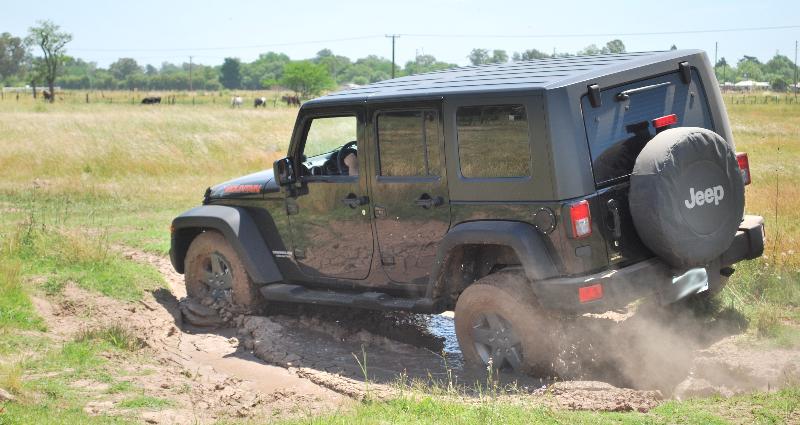 Jeep wrangler unlimited mountain